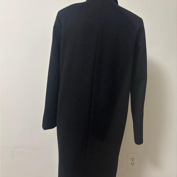 Uniqlo (in Black) Wool Cashmere Coat - Picture 5 of 7